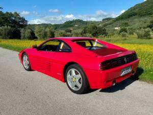 Bild 2/9 von Ferrari 348 TB (1990)