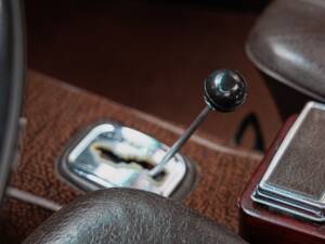 Image 18/50 of Mercedes-Benz 280 SL (1971)