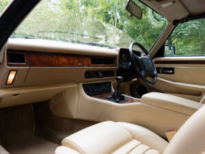 Image 10/19 de Jaguar XJS 4.0 (1994)