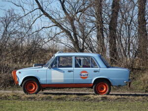 Image 6/26 of Lada 1300 (1978)