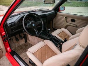 Image 2/34 of BMW M3 (1987)