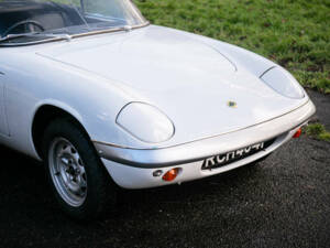 Image 8/34 de Lotus Elan SE (1967)