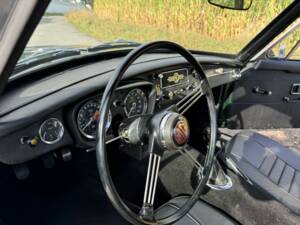 Bild 19/50 von MG MGC GT (1969)