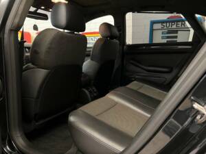 Image 12/17 of Audi RS6 (2004)