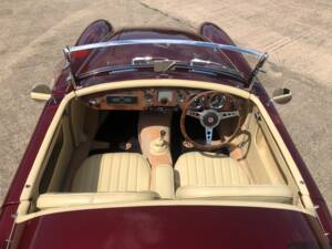 Image 7/12 of MG MGA 1500 (1957)