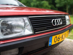 Bild 21/45 von Audi 100 Avant 2.2 quattro (1986)