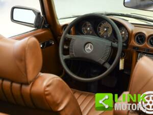 Immagine 8/10 di Mercedes-Benz 450 SL (1979)