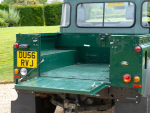 Bild 46/50 von Land Rover Defender 90 Td5 (2006)