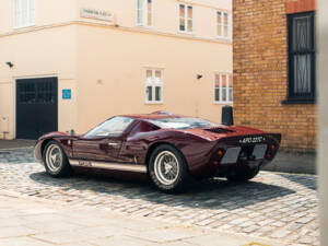 Image 3/32 of Ford GT40 (1965)