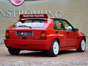 Image 16/19 of Lancia Delta HF Integrale Evoluzione I (1992)