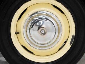 Image 11/15 of Citroën Traction Avant 15&#x2F;6 (1954)