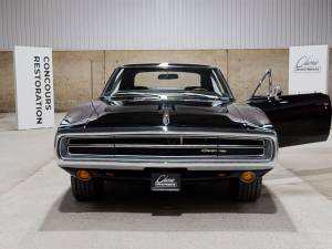 Image 2/50 of Dodge Charger 318 (1970)