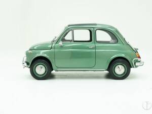 Image 8/15 of FIAT 500 L (1970)