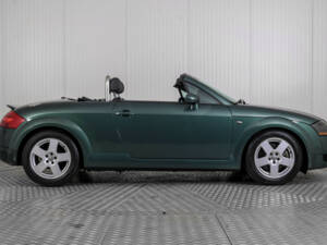 Imagen 8/50 de Audi TT 1.8 T (2001)