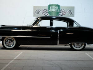 Imagen 2/19 de Cadillac 61 Sedan (1951)