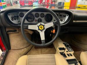 Image 8/17 of Ferrari Dino 308 GT4 (1977)