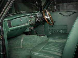 Immagine 16/30 di Aston Martin DB 4 Prototype (1957)