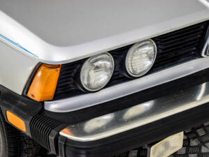 Image 28/50 of BMW 320&#x2F;6 (1981)