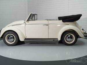 Image 4/19 de Volkswagen Coccinelle 1200 Cabriolet (1960)