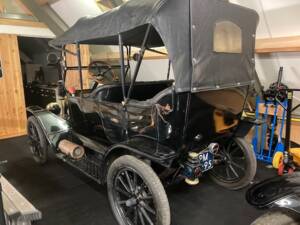 Imagen 5/10 de Ford Model T Touring (1914)