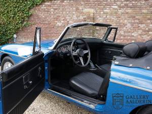 Image 31/50 de MG MGB (1971)