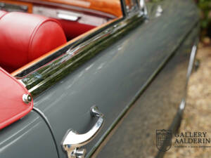 Image 41/50 de Mercedes-Benz 220 SE Cabriolet (1960)