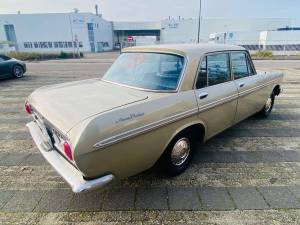Image 23/44 of Toyota Crown (1965)