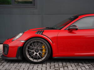 Bild 9/50 von Porsche 911 GT2 RS Weissach (2018)