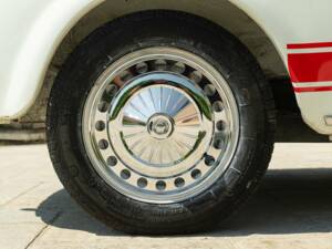 Image 18/50 of Abarth Fiat 595 (1969)