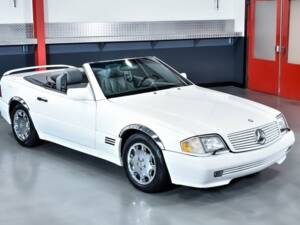 Imagen 7/7 de Mercedes-Benz SL 500 (1994)