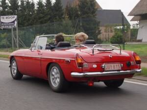 Afbeelding 2/8 van MG MGB (1971)