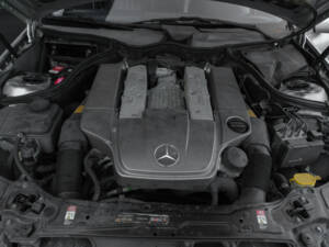 Afbeelding 21/26 van Mercedes-Benz C 32 AMG T (2002)