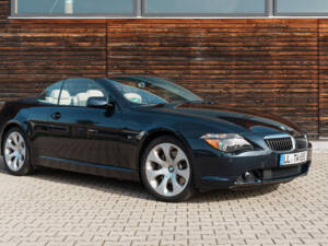 Immagine 8/19 di BMW 650i (2006)