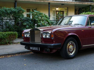 Immagine 8/32 di Rolls-Royce Silver Shadow II (1978)