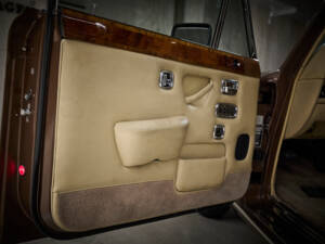 Bild 56/100 von Rolls-Royce Silver Shadow II (1980)