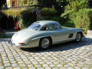 Image 17/22 of Mercedes-Benz 300 SL &quot;Gullwing&quot; (1955)