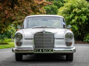 Image 6/21 of Mercedes-Benz 190 c (1965)