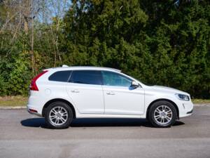 Image 23/50 of Volvo XC60 T5 (2013)