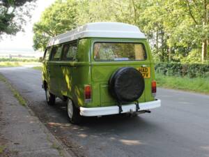 Immagine 4/17 di Volkswagen T2c Combi (1979)