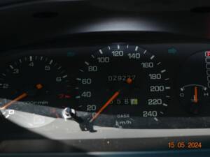 Image 5/38 of Mazda 626 2.0i (1994)