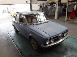 Image 35/50 of Alfa Romeo Giulia Nuova Super 1600 (1978)