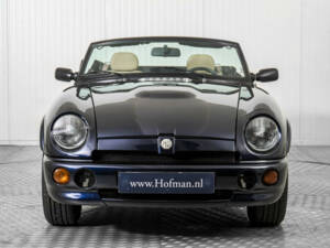 Immagine 12/50 di MG RV8 (1991)