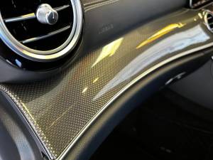 Immagine 23/50 di Mercedes-Benz E 63 AMG T (2017)