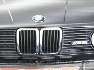 Image 13/15 of BMW M5 (1986)