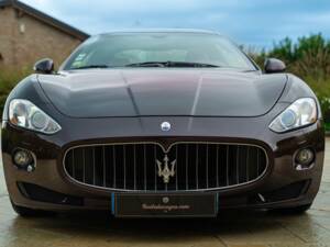 Image 11/50 of Maserati GranTurismo 4.2 (2009)