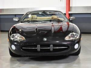 Bild 3/7 von Jaguar XK8 4.0 (2001)