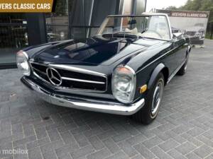 Image 6/11 de Mercedes-Benz 280 SL (1971)