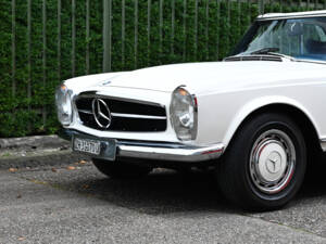 Image 5/38 of Mercedes-Benz 280 SL (1968)