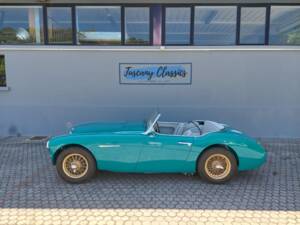 Image 1/42 of Austin-Healey 100&#x2F;6 (BN4) (1957)