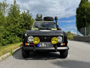Afbeelding 18/58 van Renault R 4 GTL Sinpar 4x4 (1983)